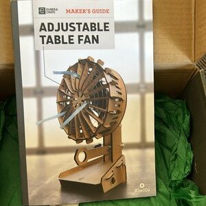 Eureka Kiwi Co. Crate. Adjustable Fan